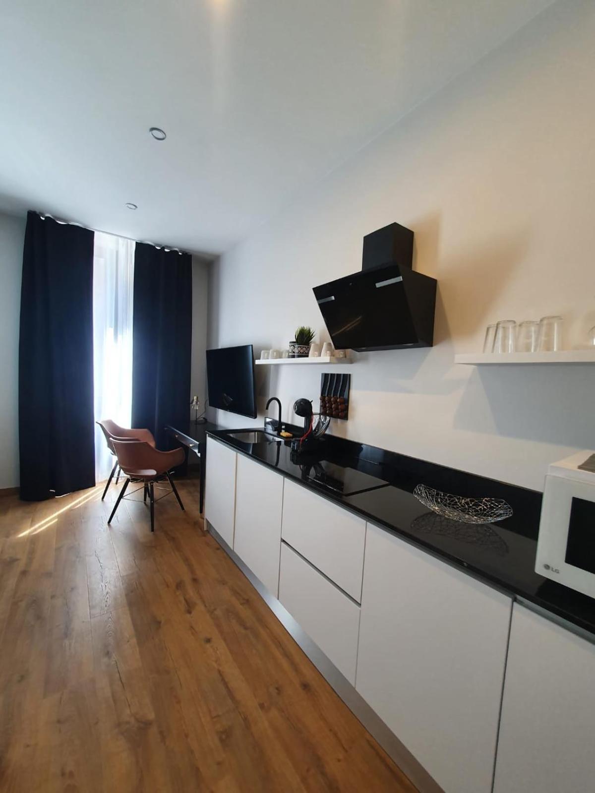 Legend Majestic - Parking Prive Gratuit- Climatisation - Gare - Centre - News!!! Appartement