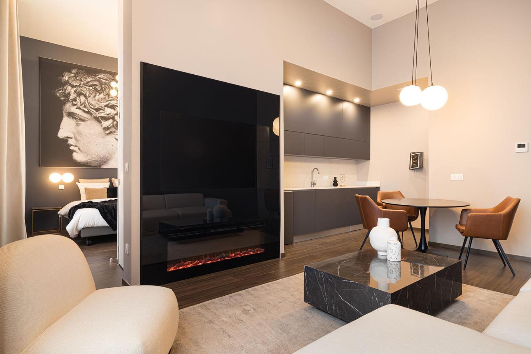Appartement Legend Majestic - Parking Prive Gratuit- Climatisation - Gare - Centre - News!!! Mâcon